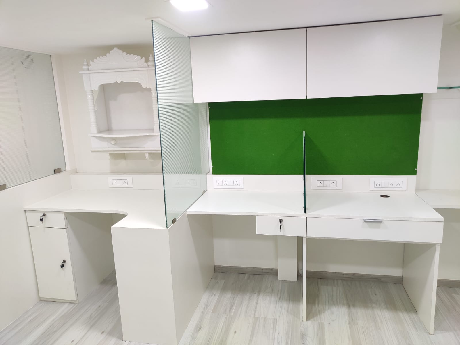 Crystal Plaza office interior 12